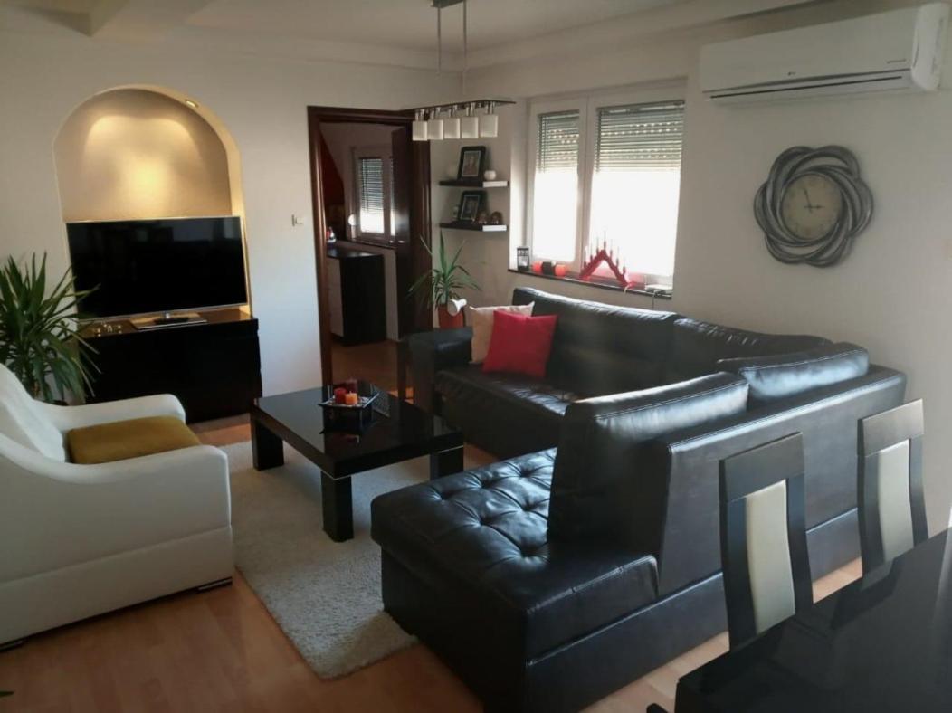 Brand New Apt In City Center Битоля Екстериор снимка