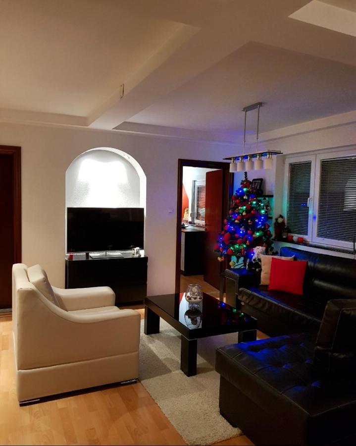 Brand New Apt In City Center Битоля Екстериор снимка