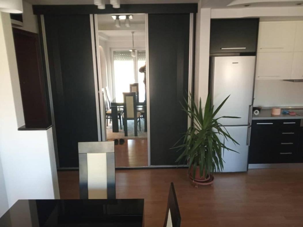 Brand New Apt In City Center Битоля Екстериор снимка