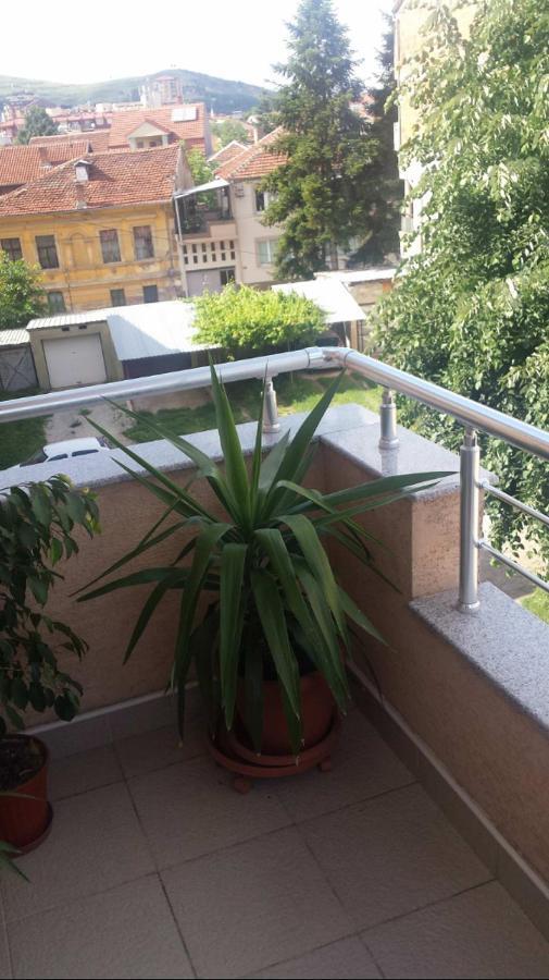 Brand New Apt In City Center Битоля Екстериор снимка